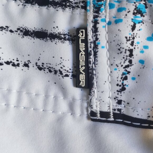 Quiksilver board short men's size 29 white blue black graphic design - Picture 6 of 13